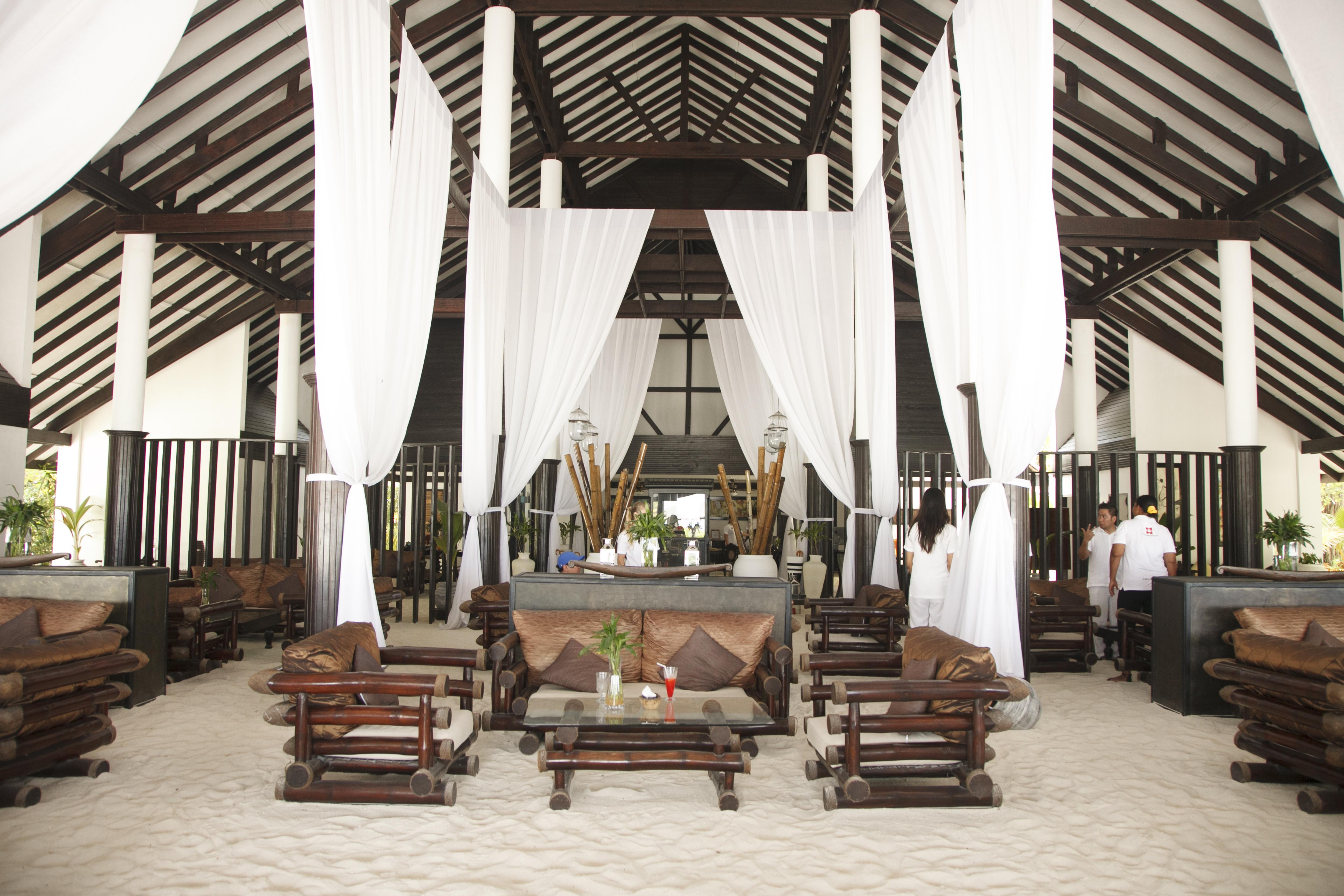 Kihaa Maldives Hotel Dhonfanu Exterior photo