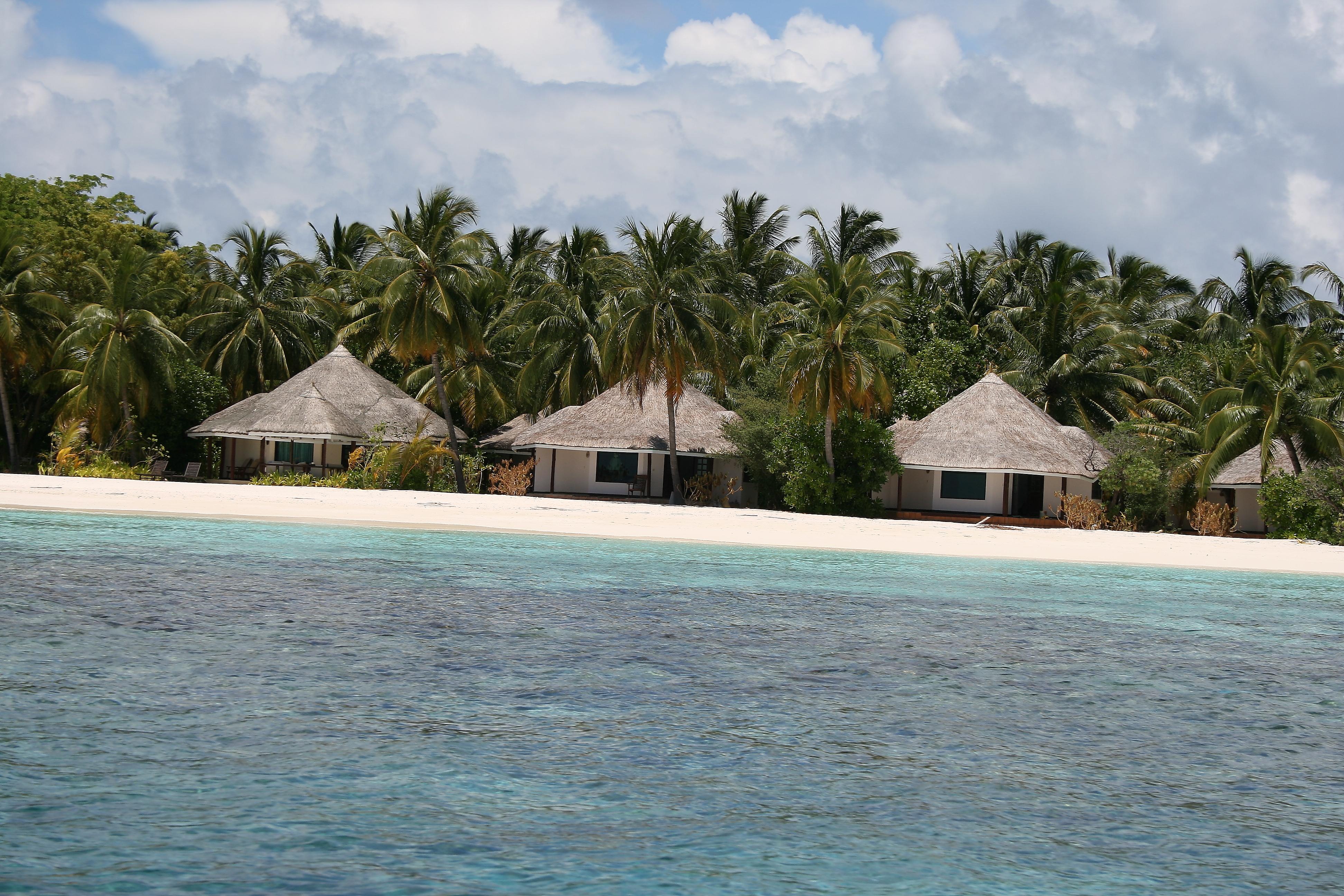 Kihaa Maldives Hotel Dhonfanu Exterior photo